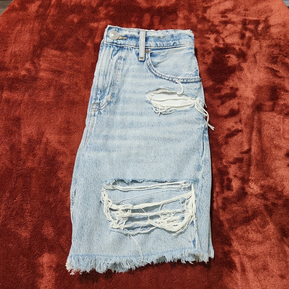 American Eagle Skater Short